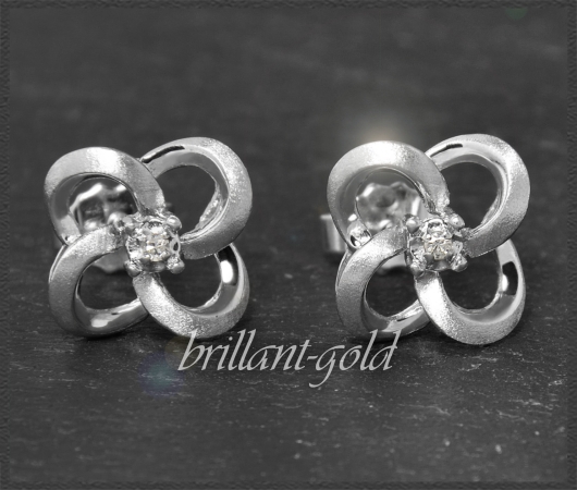 Ohrstecker mit kleinen Diamanten, 585 Weißgold