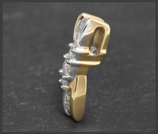 Anhänger mit 0,25ct Diamanten, aus 585 Gold