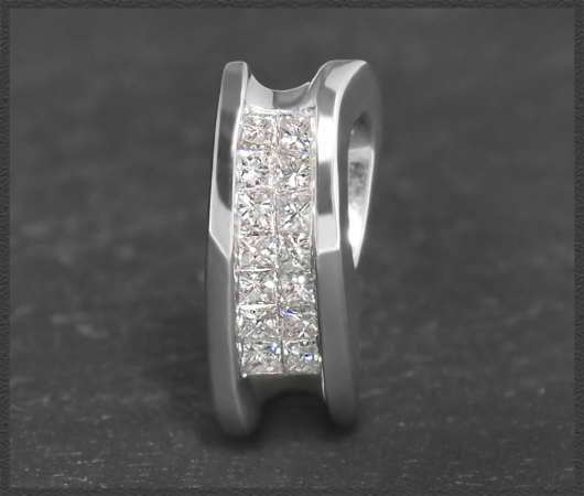 Anhänger 585 Gold, 0,30ct Diamanten VS2; Gleiter