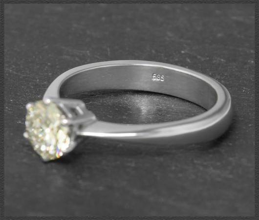 Diamant Solitär Ring, 0,75ct zart gelb, 585 Weißgold
