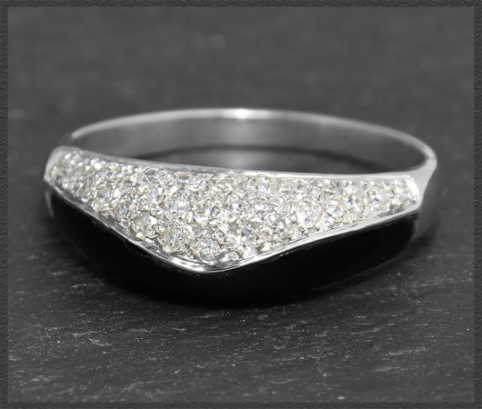 Onyx & 0,45ct Diamant Cocktail Ring, 585 Weißgold