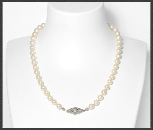 Akoya-Perlen Kette mit 585 Weißgold Verschluss
