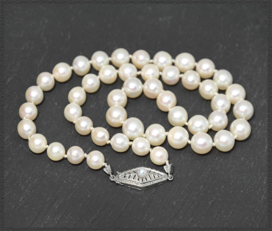 Akoya-Perlen Kette mit 585 Weißgold Verschluss