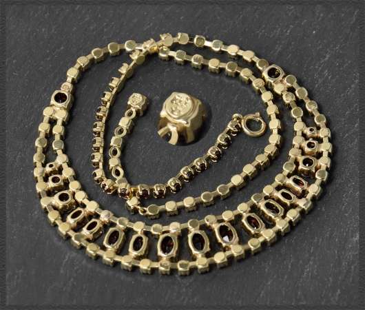 Vintage 333 Gold Collier, 36ct rote Granate