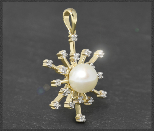 Diamanten & Perle Anhänger "Schneeflocke", 585 Gold