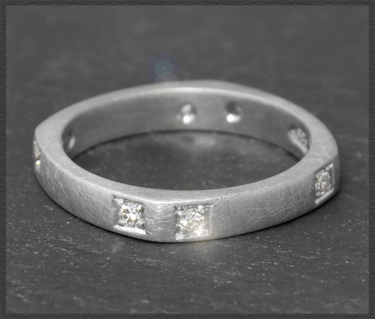 Diamant & 585 Gold Ring mit 0,16ct, Eternityring