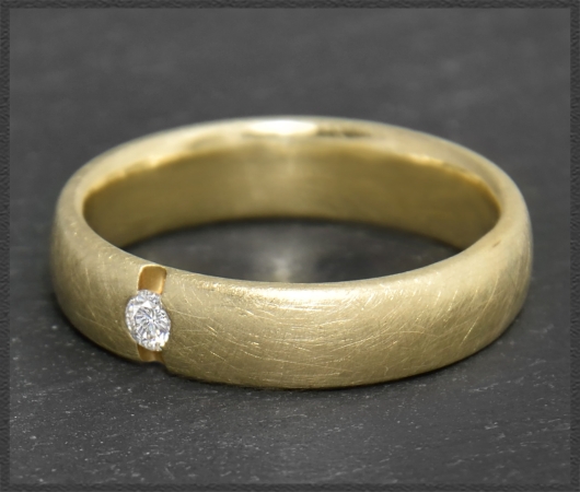 Diamant Ring Firma MEISTER, aus 585 Gelbgold
