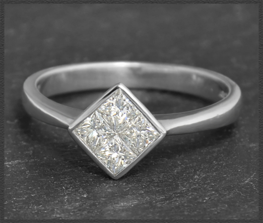 Ring mit 0,60ct Princess Diamanten, Bluff Solitär, Weißgold