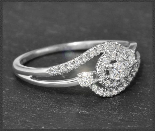 Diamant Ring mit 0,40ct Brillanten, 10Karat Weißgold