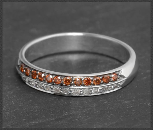 Diamant Ring mit 0,30ct, orange & weiße Brillanten