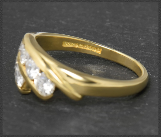 Diamant Ring mit 0,81ct Brillanten, 750 Gelbgold