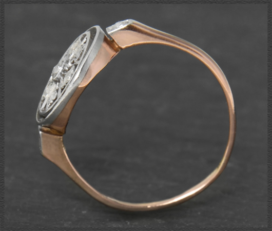 Ring mit Diamanten, 750 Rotgold & Platin, Antik um 1890