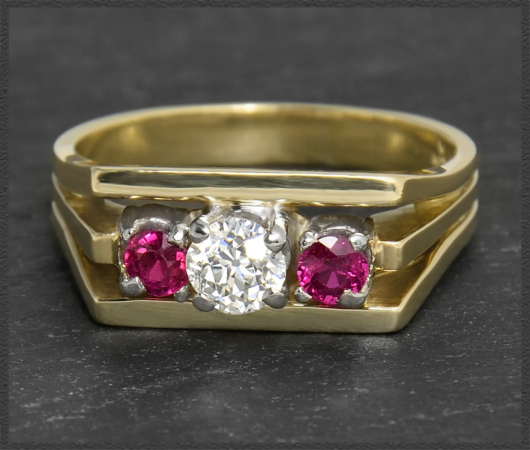 Vintage 0,92ct Diamant & Rubin Trilogie Ring, 585 Gold