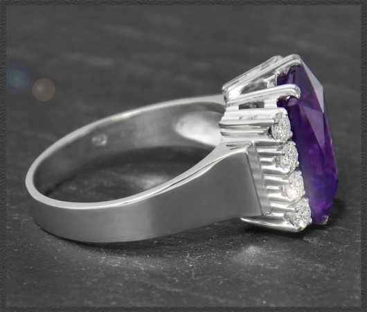 Diamant & Amethyst 5,70ct Cocktail Ring aus 585 Gold