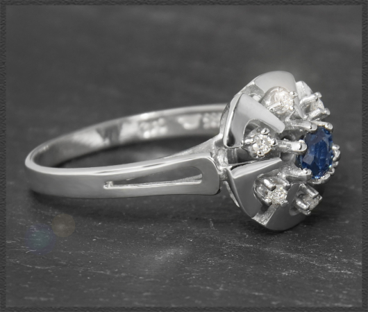 Vintage Diamant & Saphir Ring mit 0,47ct, 585 Weißgold