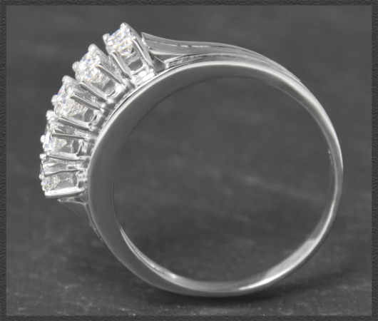 Diamant Ring, 0,58ct Lupenrein & River, 585 Weißgold