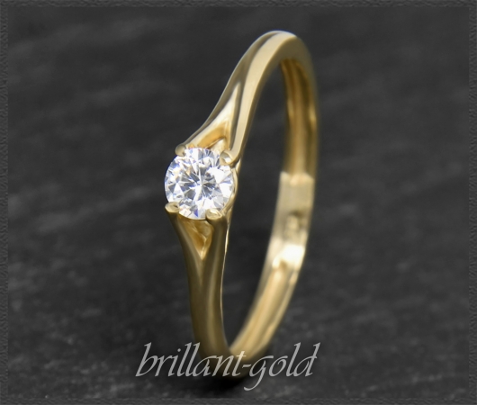 Lupenreiner 0,226ct Ring 585 Gold; IGI Zertifikat