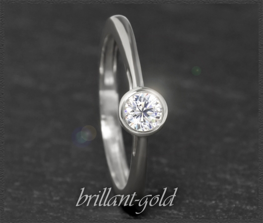 Brillant 585 Weißgold Ring Solitär 0,33ct; VS2