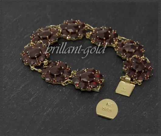 Armband ca 40ct rote Granate, Antik ca 1930